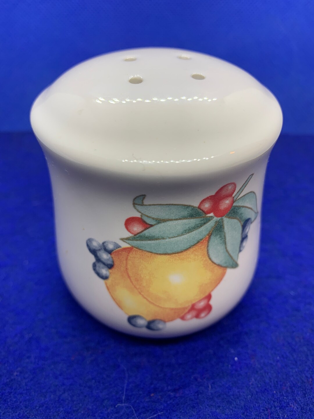 Corelle Coordinates Abundance Salt and Pepper Shakers Abundance Corelle