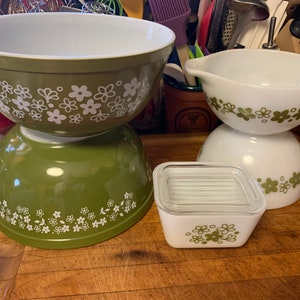 Pyrex Spring Blossoms AKA Crazy Daisy, Designer Sara Balbach, Circa 1972 to 1979, Circa 1979 to 1981