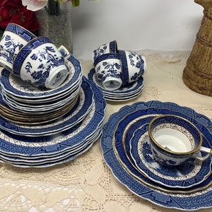 Booths Real Old Willow Blue  Opaque Silicon China,  Booth’s Real Old Willow A8025, Blue Willow Design, Circa: 1908 - 1981, Mix and Match