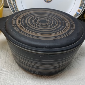Rare HTF Terra Pyrex Casserole Dish & Lid, Matte Black Brown Stripes 1.5 Qt 474-B, Designer William Curtis, Manufactured  1964 to 1965
