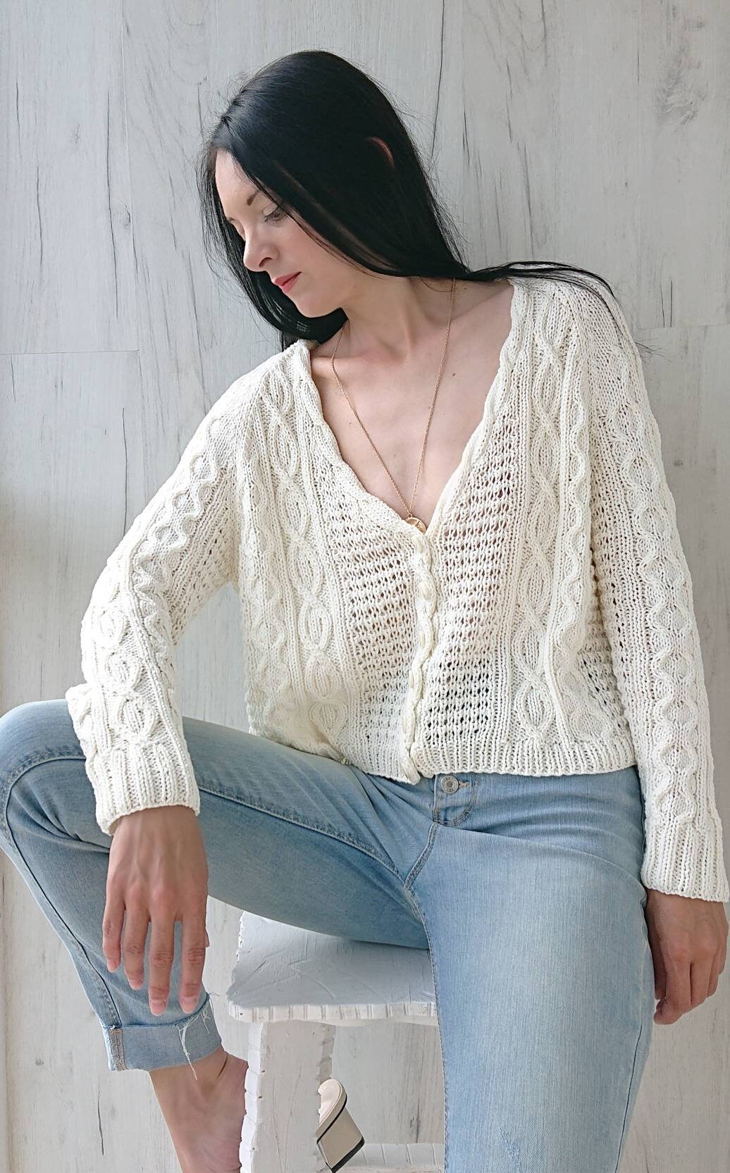 chunky knit cardigan cropped