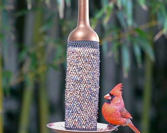 Vineyard Select Bird Feeder, Wine Bottle