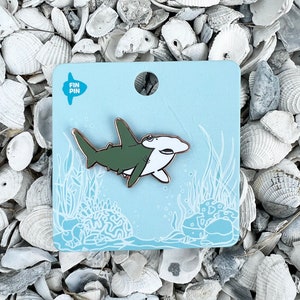 Great hammerhead shark pin • Sharks 4 Kids donation