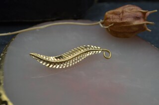 Spilla A Foglia Di Trifoglio Con Strass | Placcata Oro | Gioiello Portafortuna Per Donne | Regalo Compleanno Per Moglie O Amica