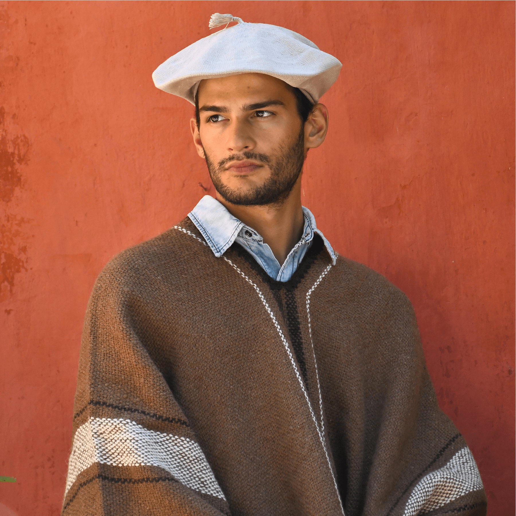 Llama Wool Knitted Poncho (beige), Unisex Argentinian Poncho