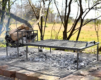 Argentijnse ijzeren grillset Asado Parrilla Argentina grill + vuurpot, buitenkeuken, koken met open vuur