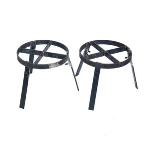 Supporti da cucina per fuoco aperto. Costruzione in ferro per impieghi gravosi, diametro 11,8.