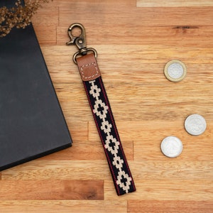 Llavero de pulsera de cuero de vaca, llavero de polo, llavero rústico