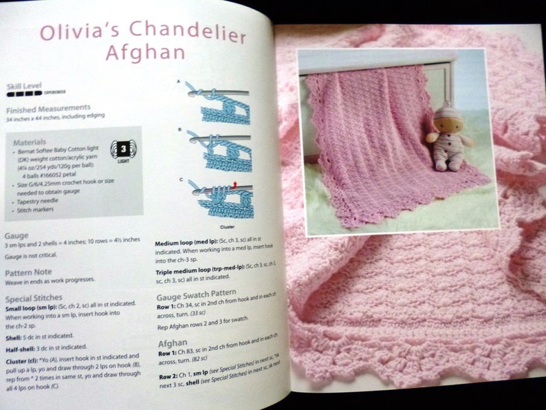 Timeless Edgings Baby Blankets 6 great edging designs 6 Crochet Baby Blanket Patterns by Lisa Nas, Annie's Crochet image 4