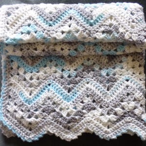 Crochet Waves Baby Blanket: Topaz Blue, Grey, and White Soft Yarn