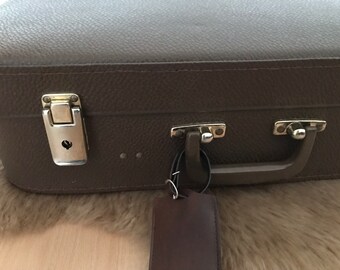 Leather suitcase for nice trips with trailer