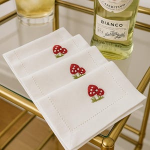 6 serviettes de table blanches motif fleurs en tissu - Linge de maison