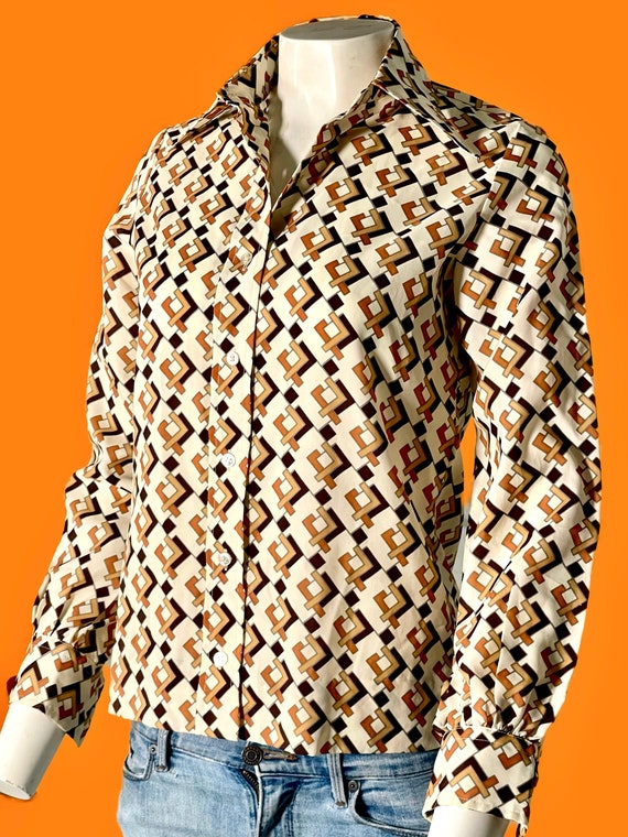 70s geometric button up - image 1