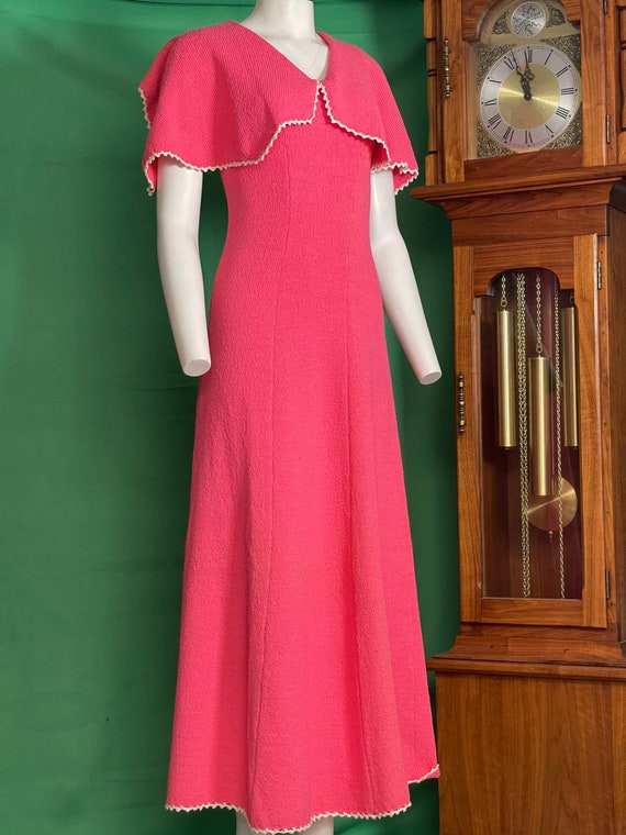Vintage 1960s Pink Picardo Knits Dress