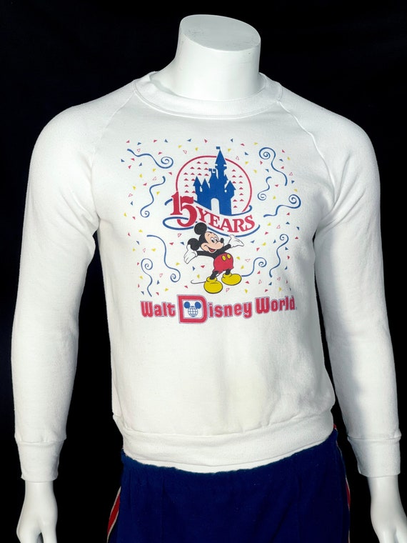 Vintage 1986 Walt Disney World 15 Year Sweatshirt