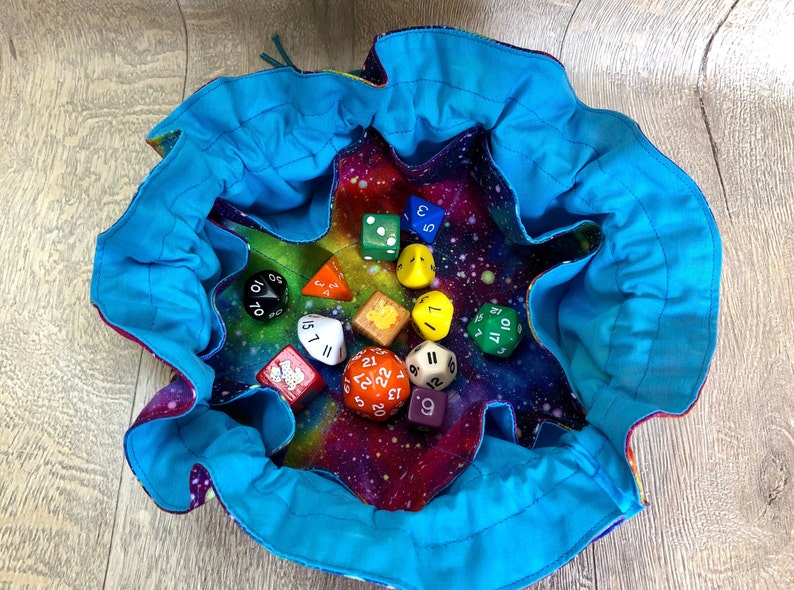 Dungeons and Dragons Dice Pouch