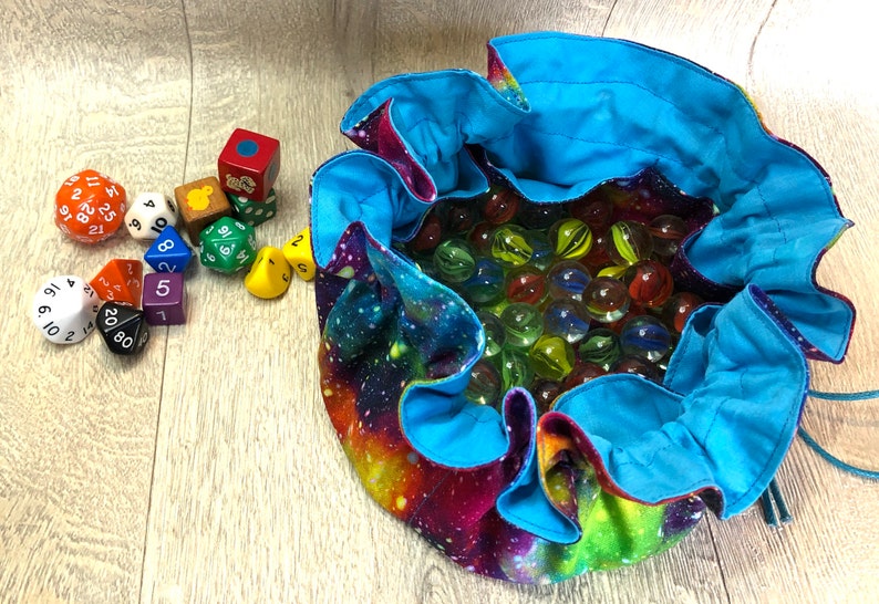 Dungeons and Dragons Dice Pouch