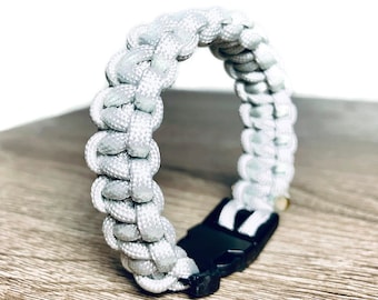 Engineered Gray Paracord Bracelet