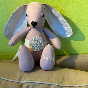 Handmade Bunny Memory Keepsake Made from Clothing | Bereavement| New Baby Gift bild 9