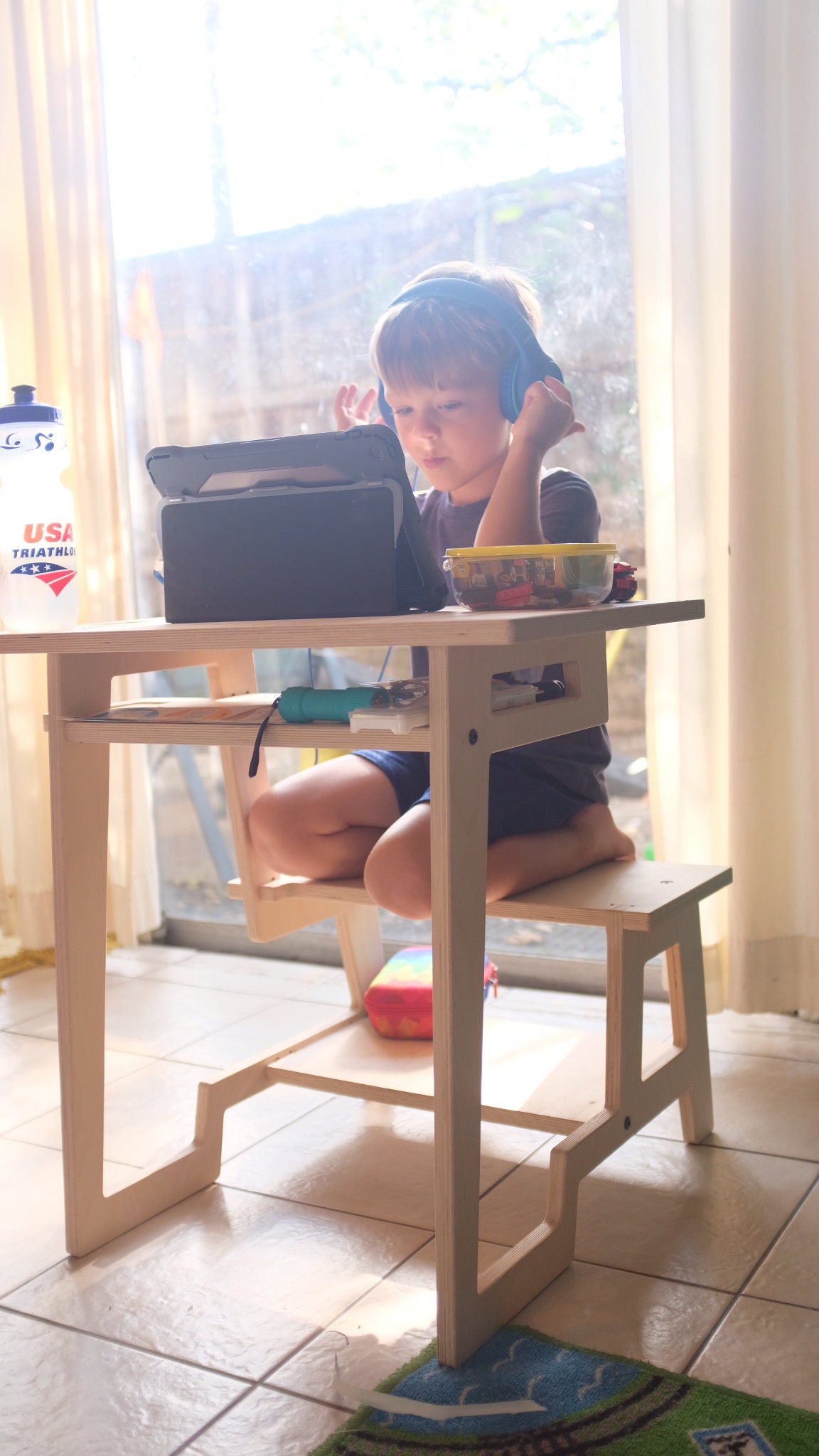 Child's Desk // KID0 Etsy