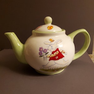 Sudi McCollum Teapot with Rabbits,  Eggs and Flowers in Green and White