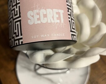 Sensual Amber. Scented Soy Wax Candle. 8oz