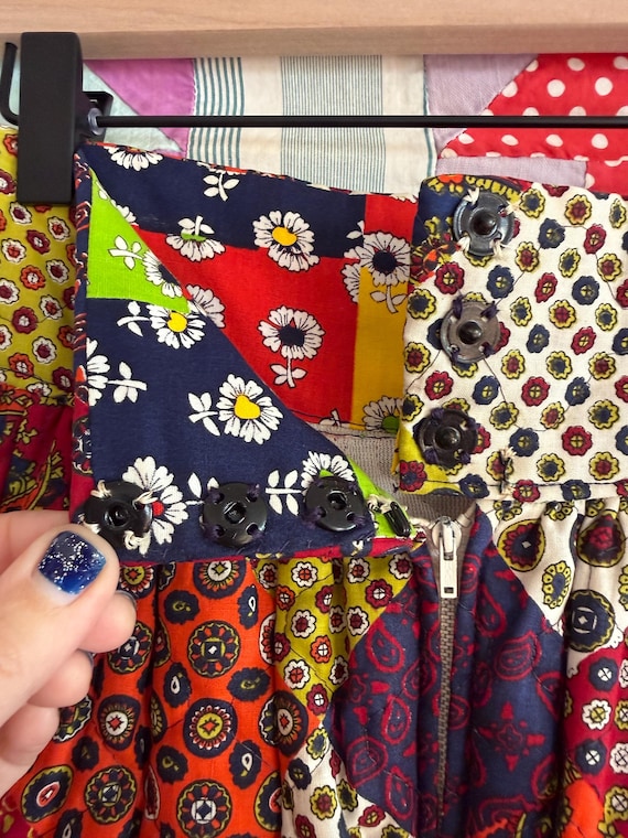 Handmade Patchwork  Midcentury Does Victorian Blo… - image 5