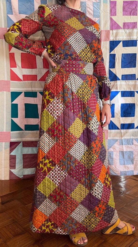 Handmade Patchwork  Midcentury Does Victorian Blo… - image 6