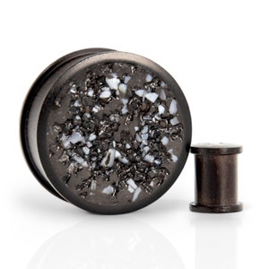 Black Wood Custom plugs, Tourmaline Plug Earrings, Natural real stone plugs, Ear Tunnels and Gauge, crystal plugs, crystal ear stretchers