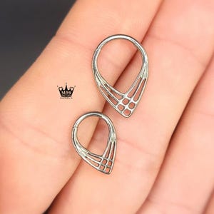 Titanium pointed Septum ring/ G23 septum Ring piercing/ Hypoallergenic clicker ring / 8mm 10mm 1.2mm piercing / nose piercing/ point clicker