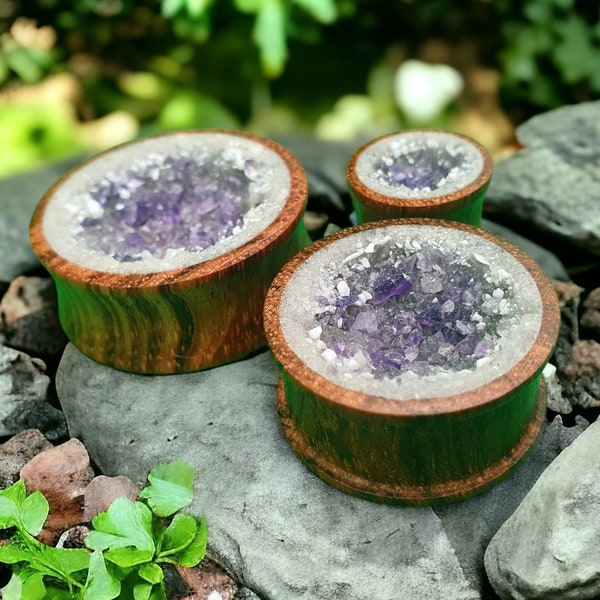 Medidor de madera personalizado de geoda de amatista, tapones de cristal personalizados estilo geoda de 14 mm-100 mm, joyería de moda callejera de calibre de túnel púrpura de piedra real