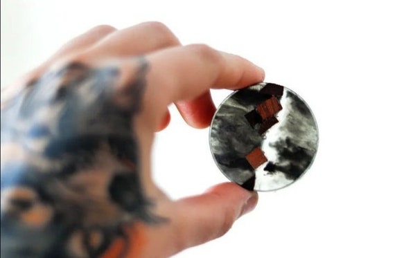 Custom cheap stone plugs