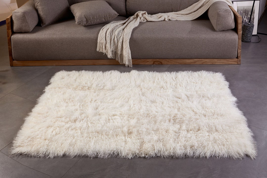 Real Genuine Tibetan / Mongolian Lamb Fur Rug Many Colors Custom Size ...