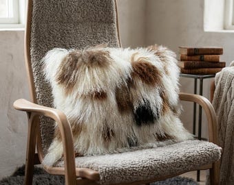 Natural Spotted Mongolian / Tibetan Lamb Fur Pillow Cover, 22"x22