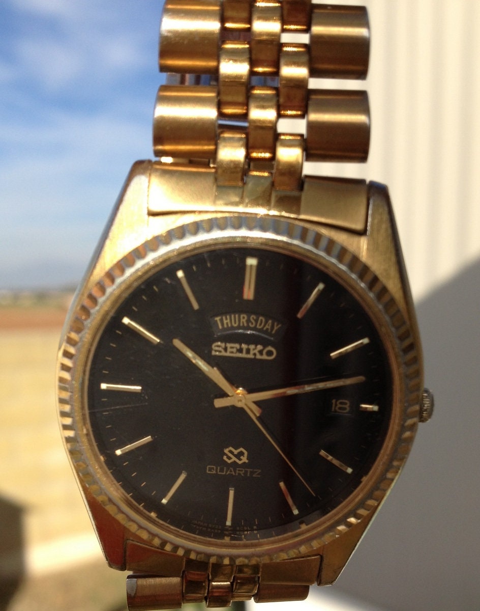 Seiko SQ 5Y23-8A69 Men's Quartz Watch Plated Gold Toned - Etsy