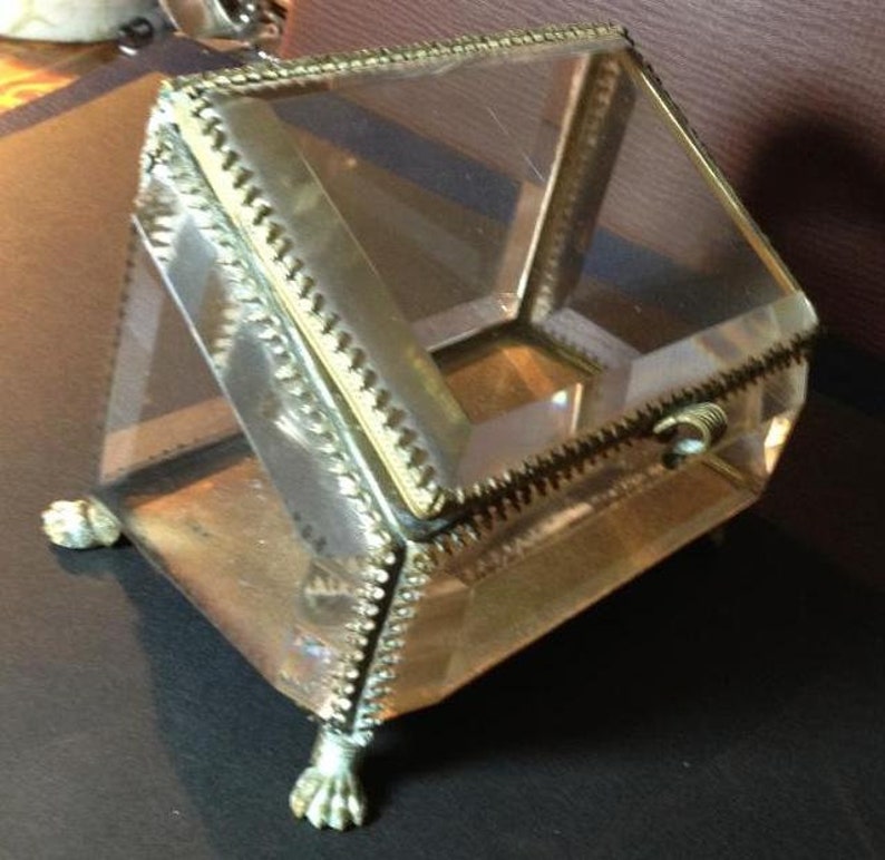 Antique Brass /& Glass Jewelry Trinket BoxThick Glass hexagonal Glass Edges