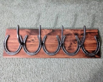 5 horseshoe 4 hook welded coatrack.