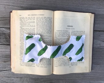 Pickle Print Weighted Page Holder: Felt Book Accessory