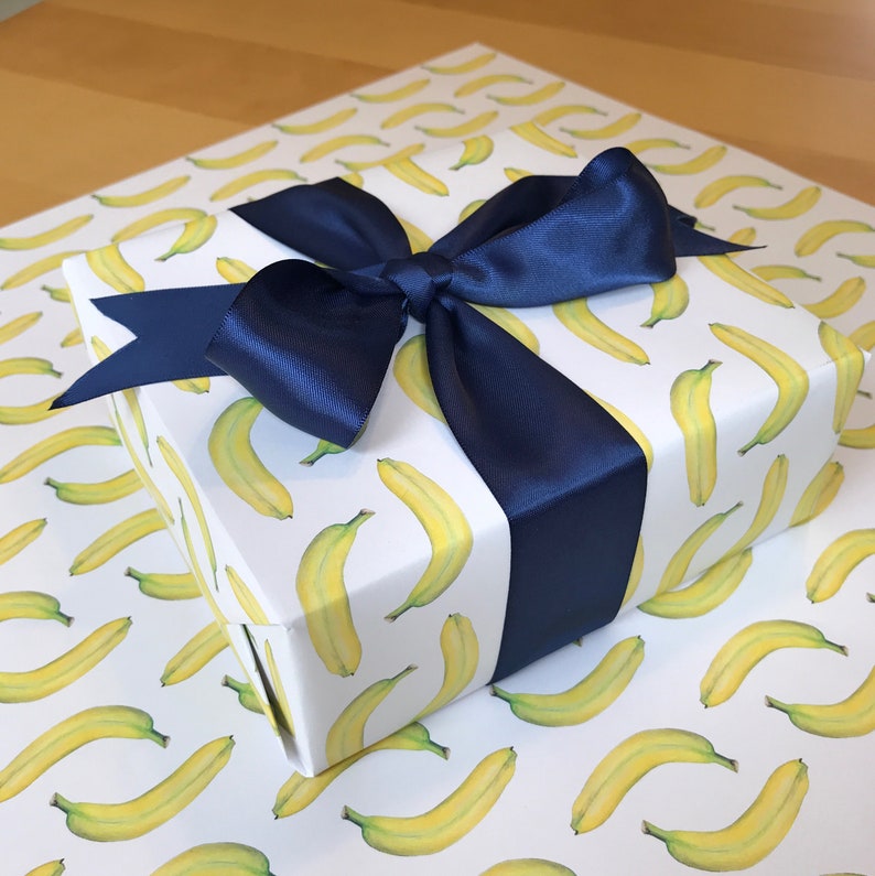 detail of banana giftwrap