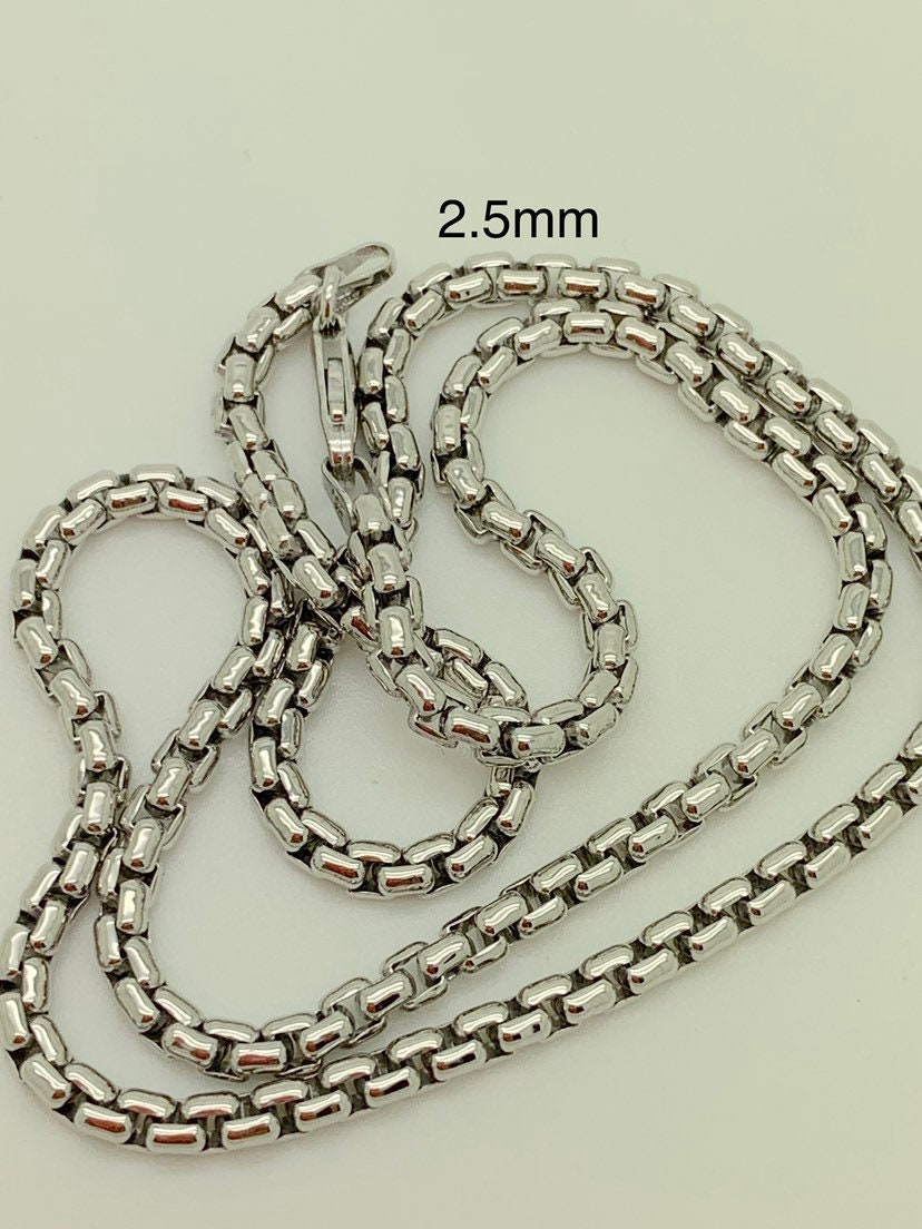 925 Solid Sterling Silver Box Chain Made in Italy – Kelly Styles 925 Solid Sterling Silver Box Chain Made in Italy – Kelly Styles