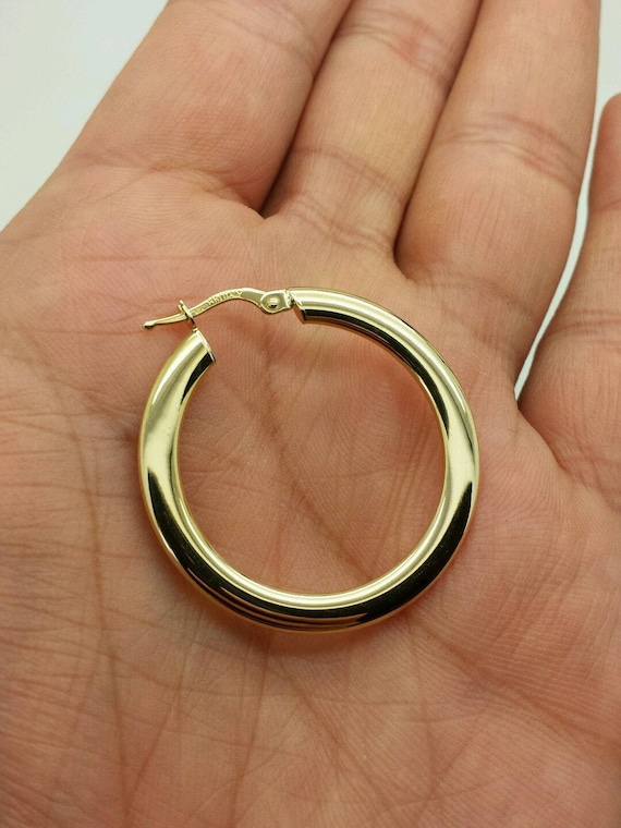 Jewel Tie Solid 14K Yellow Gold 3mm Classic Hoop Earrings 35mm Diameter Jewel Tie Solid 14K Yellow Gold 3mm Classic Hoop Earrings 35mm Diameter