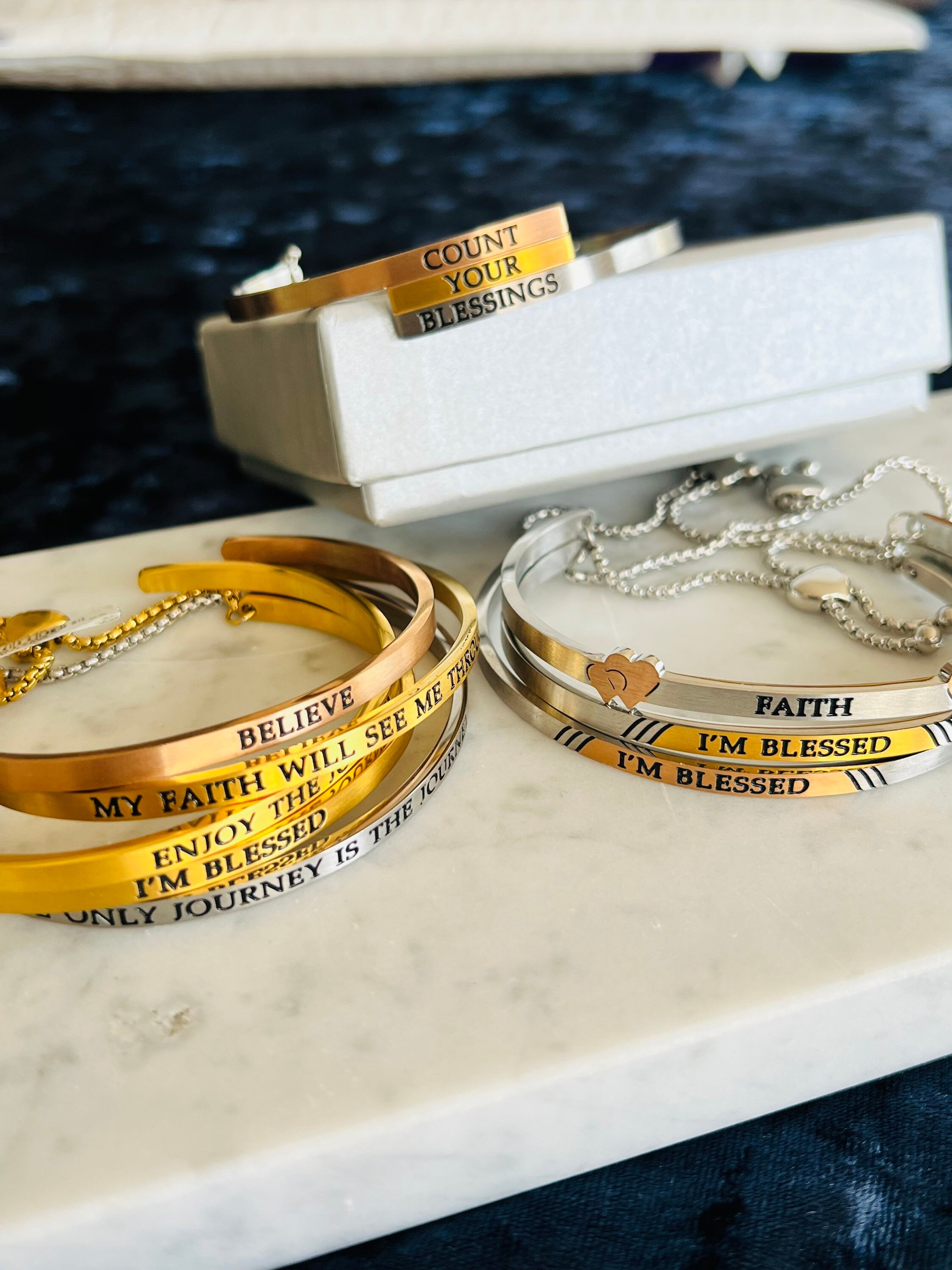 Bangles shop with sayings