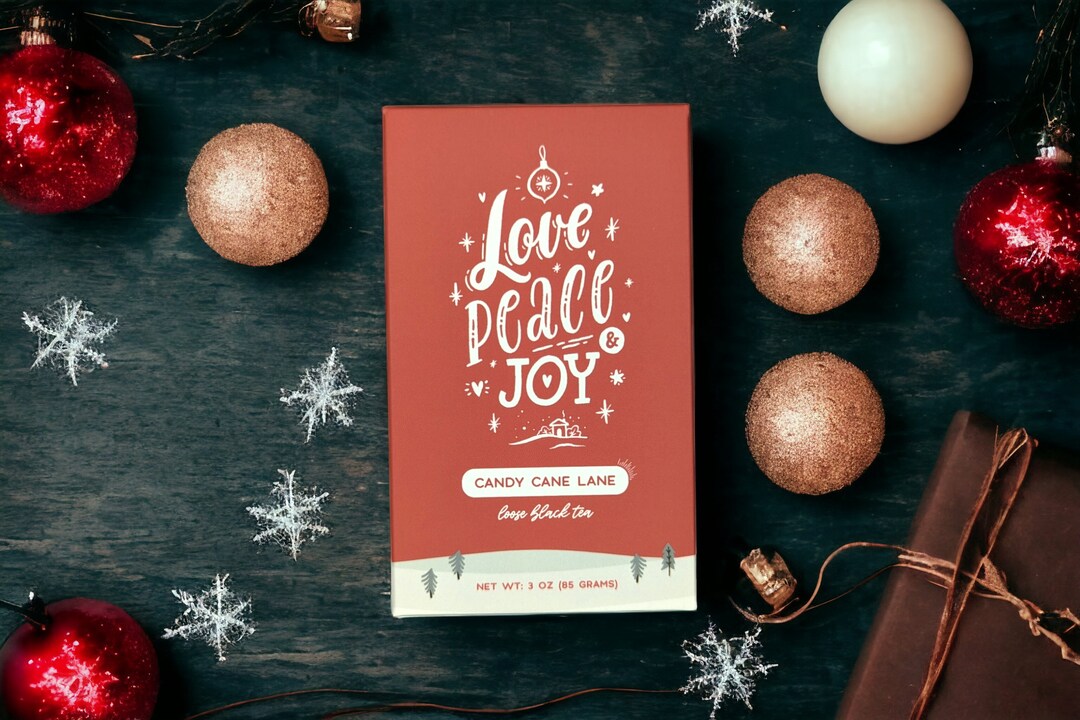 Candy Cane Lane Tea // Candy Cane Black Tea // Candy Cane // Holiday Teas // Christmas Teas