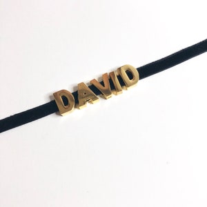 DAVID Nombre Collar de gargantilla o nombre personalizado - Gargantilla personalizable - Su nombre Gargantilla - Gargantilla de terciopelo, gargantilla de letras de oro / plata
