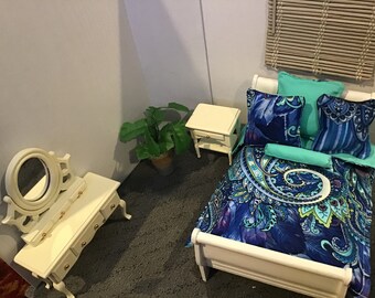 Doll house miniature bedspread and pillows