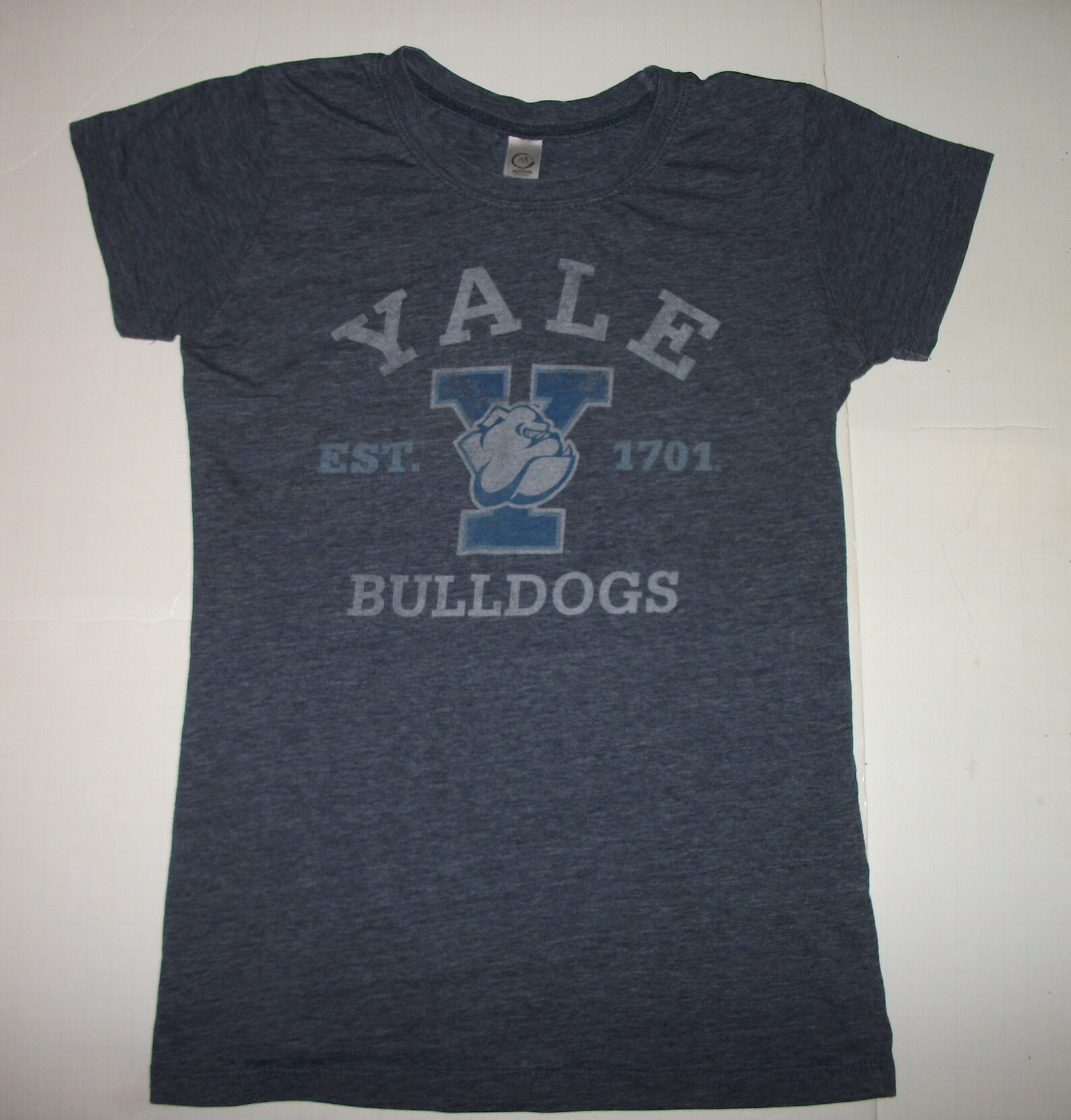Yale Bulldogs Blue Soft Cotton Tshirt Size Medium Etsy