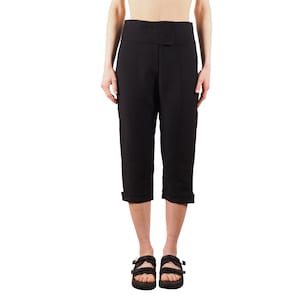 Christian Dior Capri Pants Vintage Women Black Wool Cropped High Waist Size IT 42 US 6