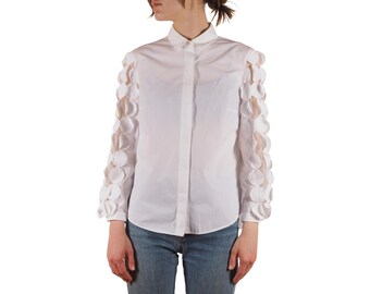 Blusa tipo camisa blanca de mujer Akris Punto con mangas recortadas y botones en la parte delantera, talla US 8.