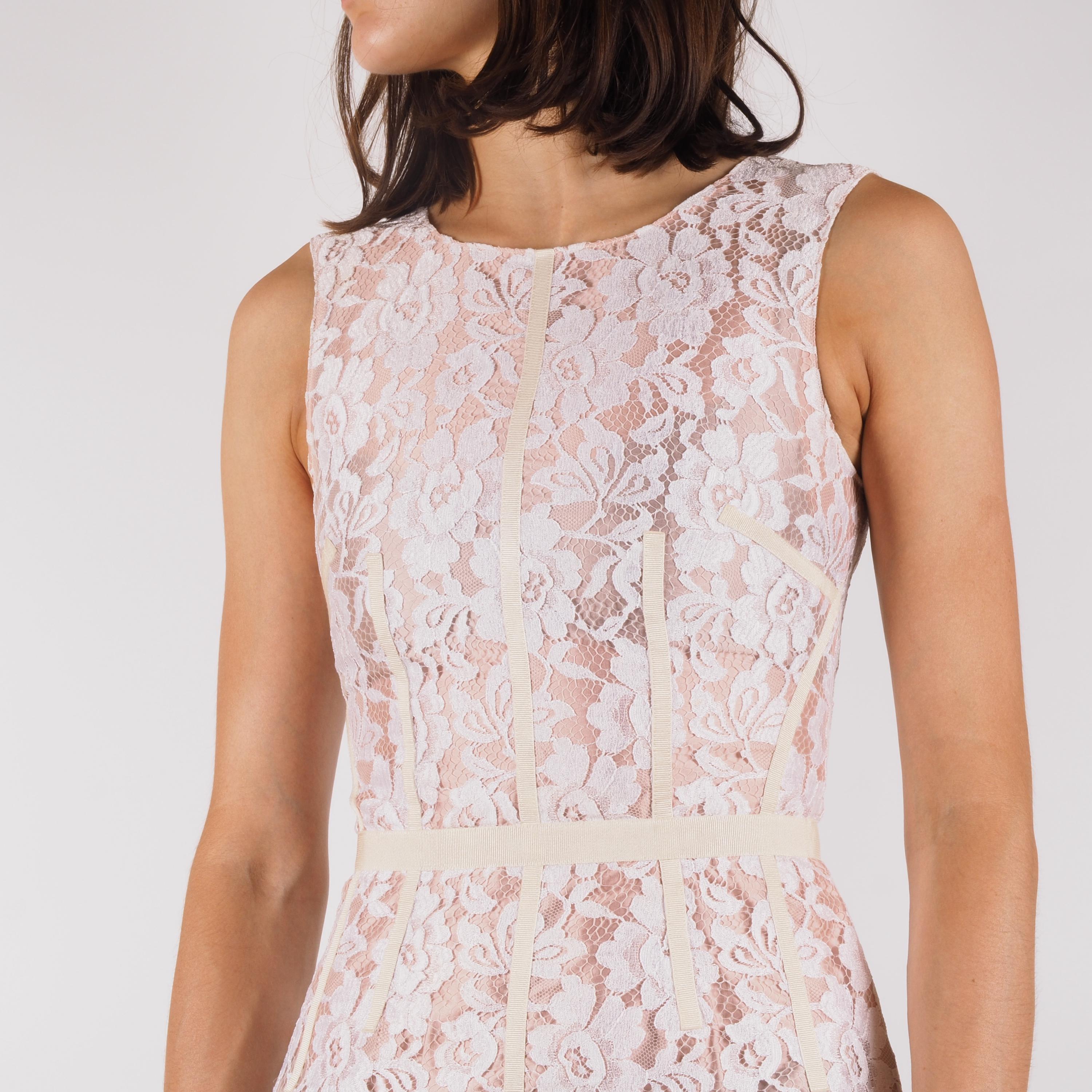 dolce gabbana pink lace dress Dolce & Gabbana Metallic Fuchsia Floral Sheath Mini Dress