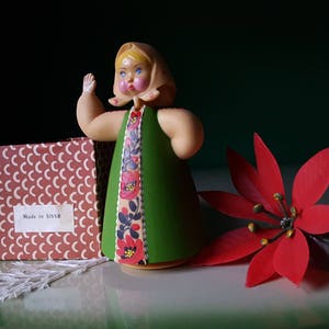1940s Russian Bakelite Nodder Doll--Bobblehead